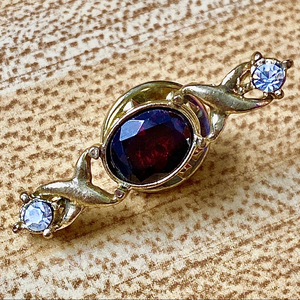 NEW TieTac/Lapel Pin 1.5ct Garnet w/Austrian Crystals”